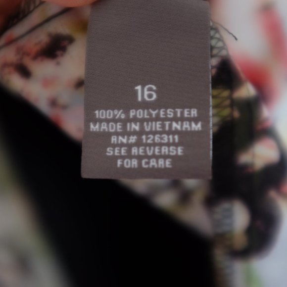 COPY - Roz & Ali Collared Shirt Dress with waist tie - Picture 12 of 14